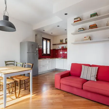 Piella Panoramic Rooftop Apartment Bologna